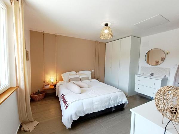 Maison Celle-levescault 4 pièces 110 m2