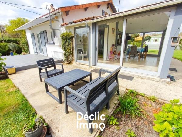 Vente maison Sainte flaive des loups, 115m² 5 pièces 242 000€ avec terrasse