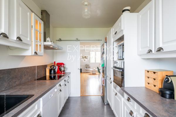 Rueil-Malmaison (92500) RUEIL-MALMAISON - PLATEAU / MONT VALÉRIEN - APPARTEMENT 4 PIÈCES CONTEMPORAIN AVEC LOGGIA