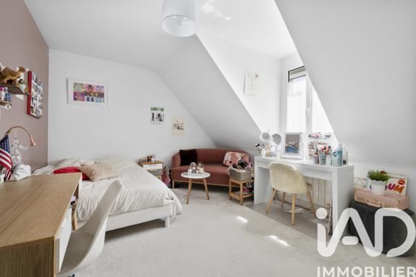 Maison à vendre 6 pièces 158 m² Croissy-sur-Seine