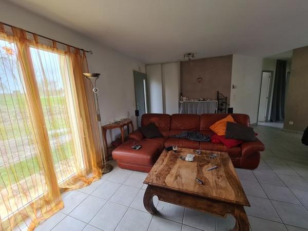 Maison à vendre |  Montguyon |  4 pièces | 82 m²