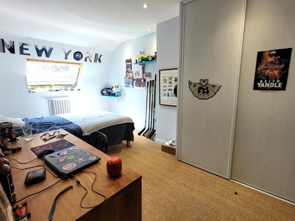 Superbe maison aux grands volumes, avec piscine.