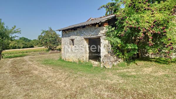 Maison à vendre à Nérac de 206m² et d'un terrain de 1017 m² - Un potentiel à exploiter !
