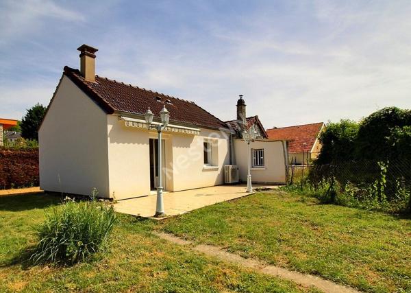 Maison de plain-pied rénovée 2 chambres à GALLARDON avec jardin et atelier