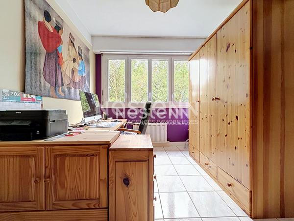 Maison familiale à vendre sur la commune de Chambly 220 m² - 6 chambres, sous-sol total aménagé