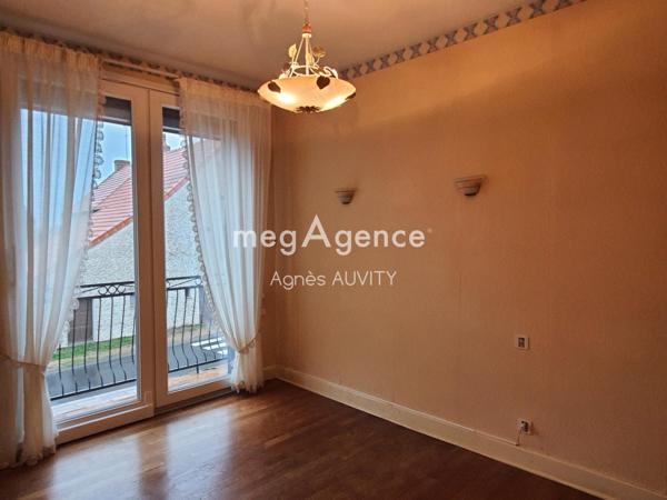 Maison à DOMERAT, 03410 - 6 pièces 100m²