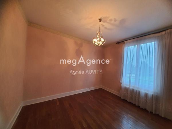 Maison à DOMERAT, 03410 - 6 pièces 100m²