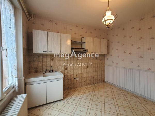 Maison à DOMERAT, 03410 - 6 pièces 100m²