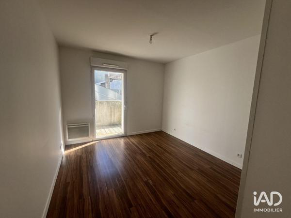 Location appartement 3 pièces 70 m² Mérignac