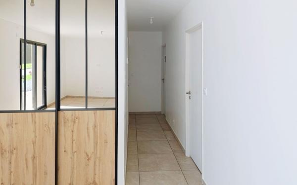 Maison à vendre    4 pièces • 100,43 m2 Le Mayet-de-Montagne