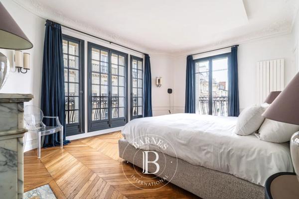 Paris 16ème, Appartement 3 Chambres -  184 m² à vendre