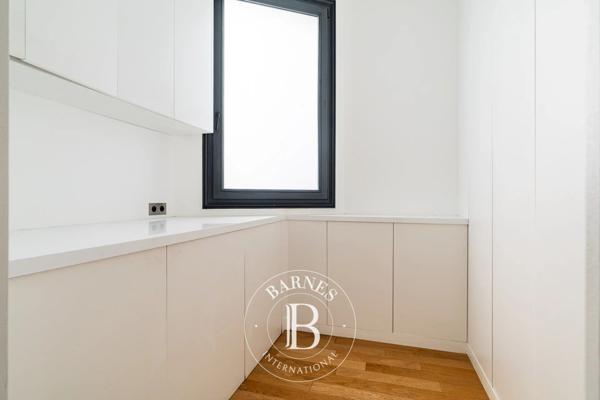 Paris 16ème, Appartement 3 Chambres -  184 m² à vendre