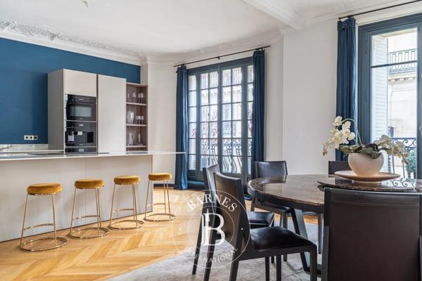 Paris 16ème, Appartement 3 Chambres -  184 m² à vendre
