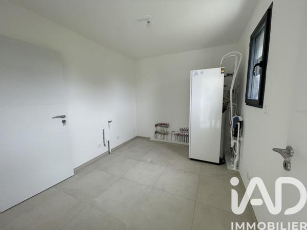 Maison à vendre 7 pièces 136 m² Neuillé-Pont-Pierre