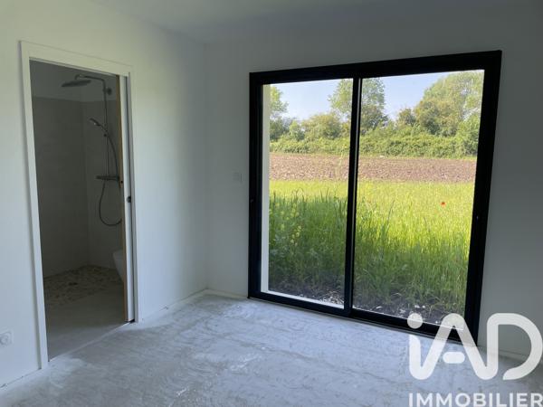 Maison à vendre 7 pièces 136 m² Neuillé-Pont-Pierre