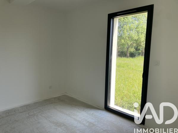 Maison à vendre 7 pièces 136 m² Neuillé-Pont-Pierre