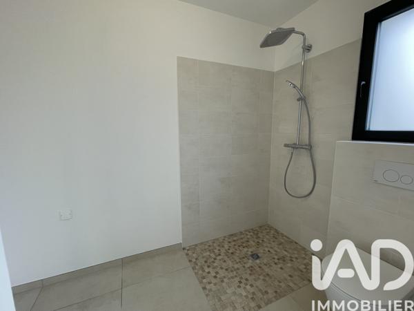 Maison à vendre 7 pièces 136 m² Neuillé-Pont-Pierre