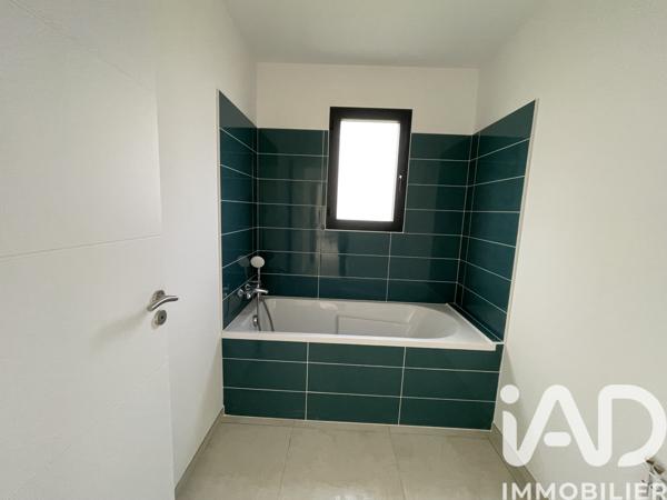 Maison à vendre 7 pièces 136 m² Neuillé-Pont-Pierre