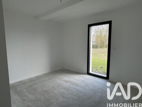 Maison à vendre 7 pièces 136 m² Neuillé-Pont-Pierre