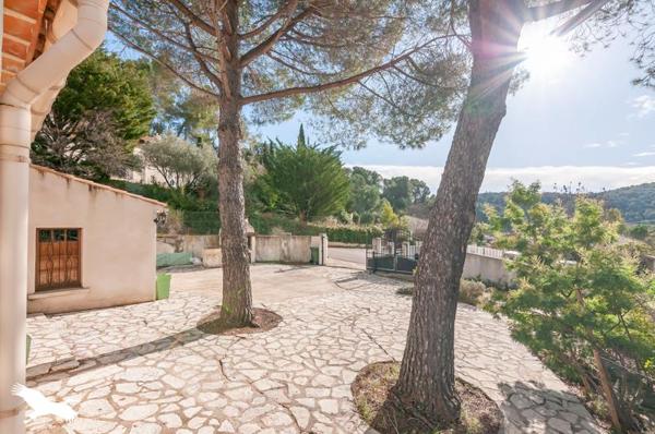 Maison à vendre |  Clermont-l'Hérault |  5 pièces | 146 m²