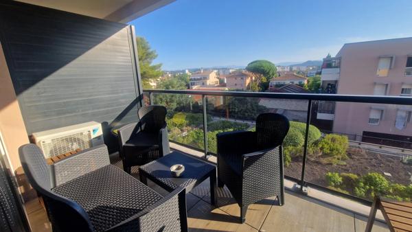 Immobilier Fréjus (83600) – Appartement 60m2 – 240 000 €