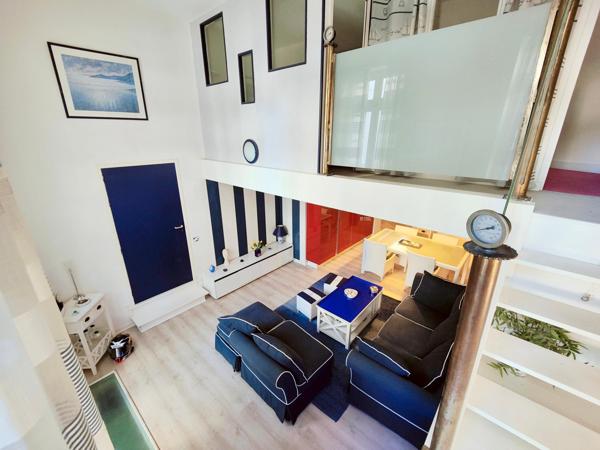 T4 de 94 m², idéalement placé sur Bordeaux centre