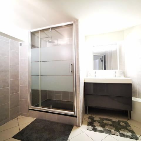 T4 de 94 m², idéalement placé sur Bordeaux centre