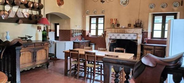 Etude de Guichen - A 30 mn au sud de Rennes au centre d'une agglomération dynamique et desservi...