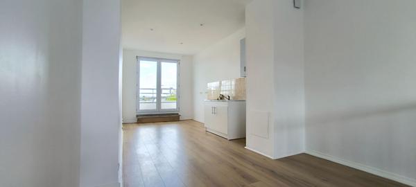 Appartement traversant Saint Barthelemy d'Anjou 5 pièce(s) 90 m2