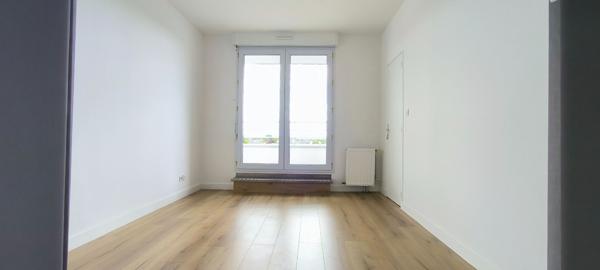 Appartement traversant Saint Barthelemy d'Anjou 5 pièce(s) 90 m2
