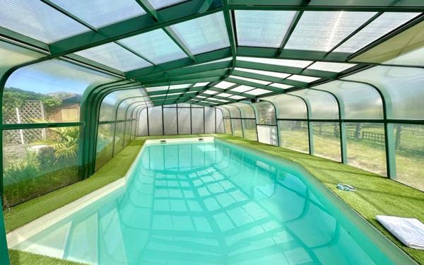 Maison à vendre    7 pièces • 166,97 m2 Saint-Médard-en-Jalles