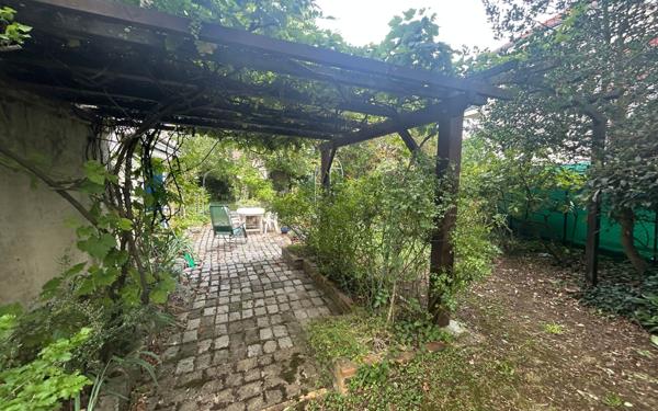 Maison à vendre    3 pièces • 198 m2 Nanteuil-lès-Meaux