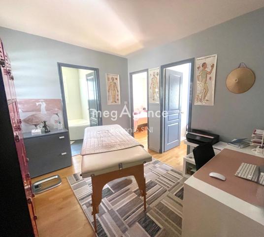 Maison à LA ROCHE-SUR-YON, 85000 - 5 pièces 149m²