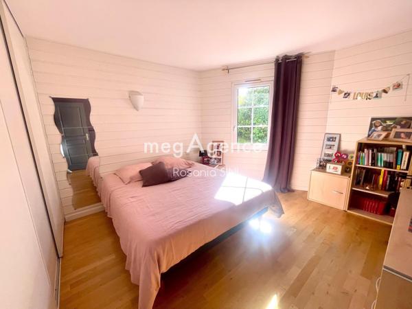 Maison à LA ROCHE-SUR-YON, 85000 - 5 pièces 149m²