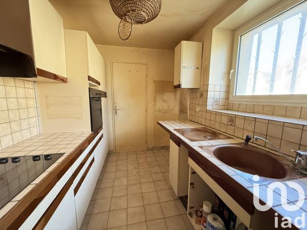 Maison 4 pièces de 105 m² à Santeny (94440)