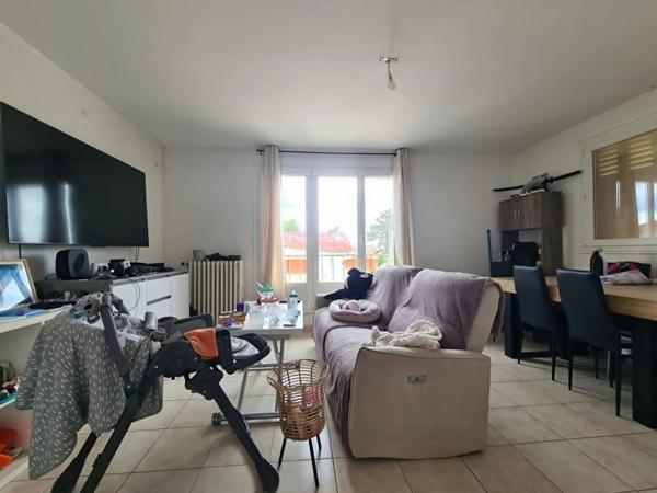 Pavillon sur sous sol  en parfait état avec chauffage économique