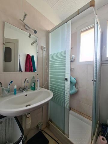 Pavillon sur sous sol  en parfait état avec chauffage économique