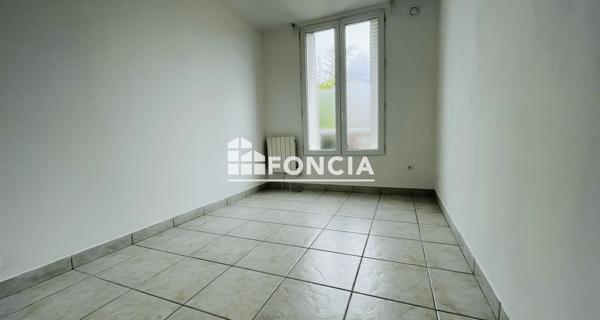 Location Studio 27.48 m² - Soisy-sous-montmorency 95230