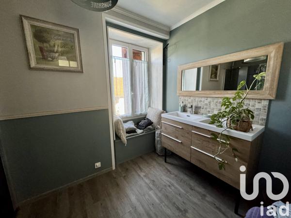 Maison à vendre 5 pièces 140 m² Sainte-Croix-de-Mareuil