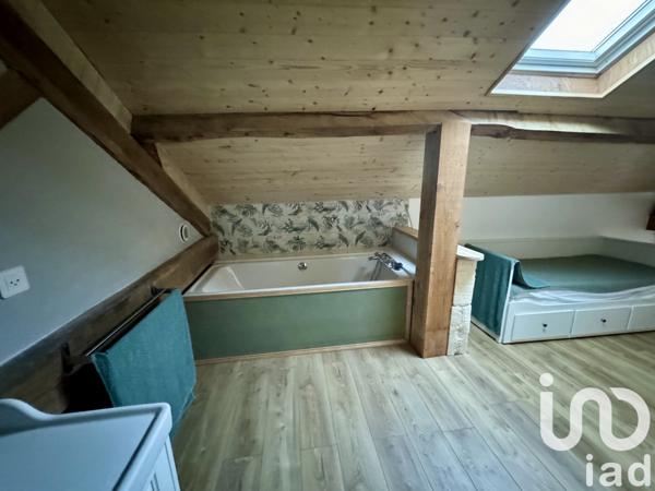 Maison à vendre 5 pièces 140 m² Sainte-Croix-de-Mareuil