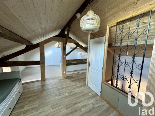 Maison à vendre 5 pièces 140 m² Sainte-Croix-de-Mareuil