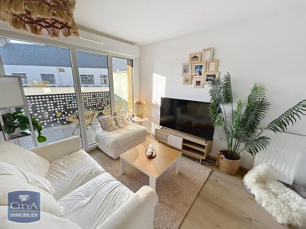 Appartement à louer 3 pièces 61.7m²