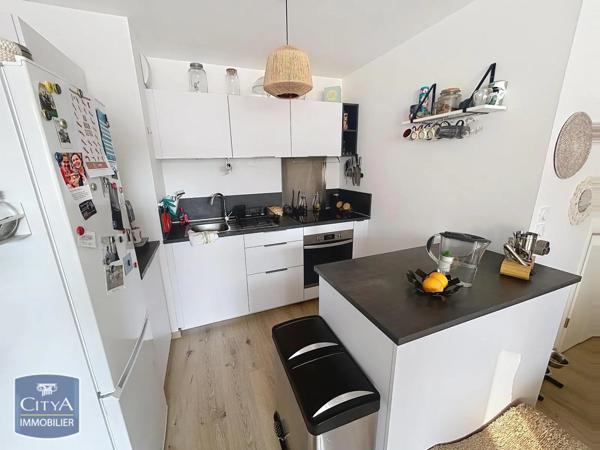 Appartement à louer 3 pièces 61.7m²