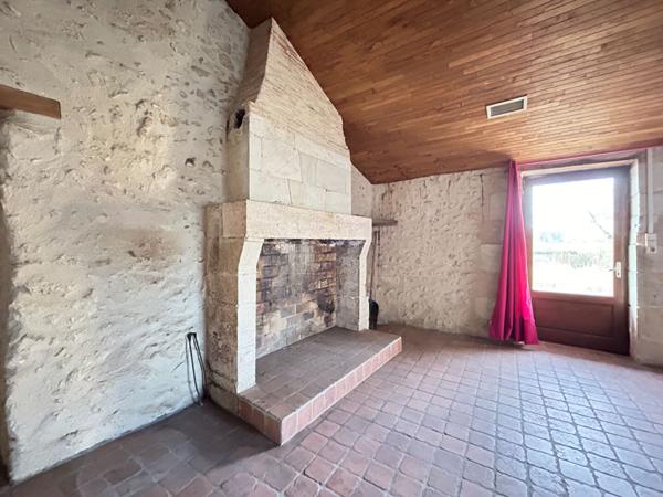 A vendre Propriété avec dépendances à 15 minutes de PERIGUEUX (24000)