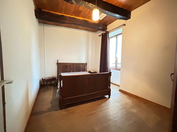 A vendre Propriété avec dépendances à 15 minutes de PERIGUEUX (24000)