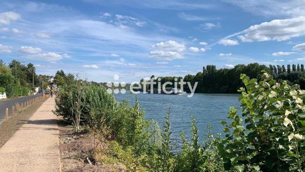 Appartement
         2 pièces
        - 35 m² 142 900 € *