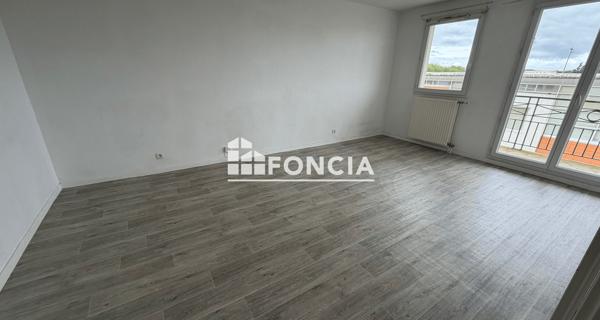 Location Appartement 2 pièces 47.47 m² - ÉLancourt 78990