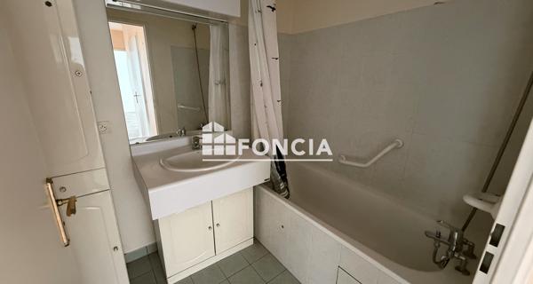 Location Appartement 2 pièces 47.47 m² - ÉLancourt 78990