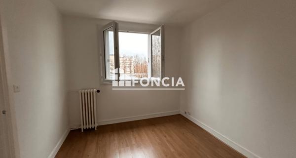 Location Appartement 2 pièces 42 m² - Champigny-sur-marne 94500