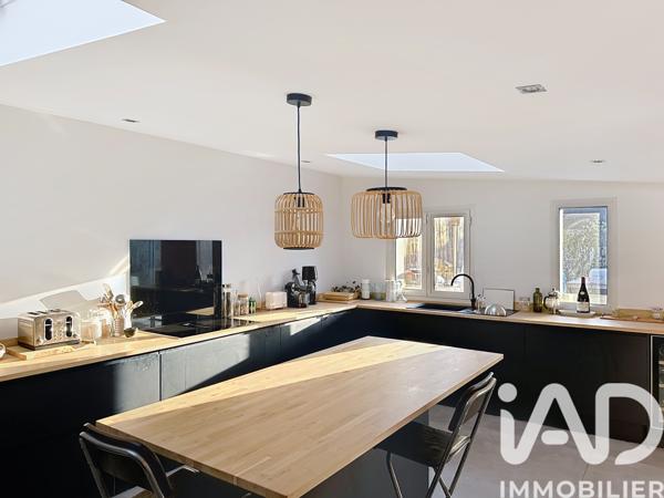 Immeuble à vendre 350 m² Colombes